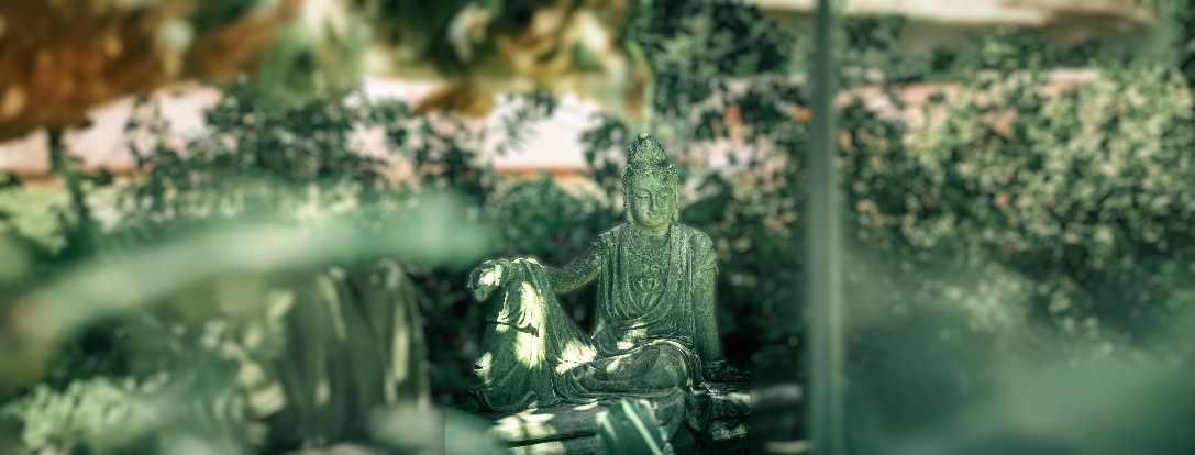 Gartenfiguren von Mönchen | verschiedene Stile und Materialien