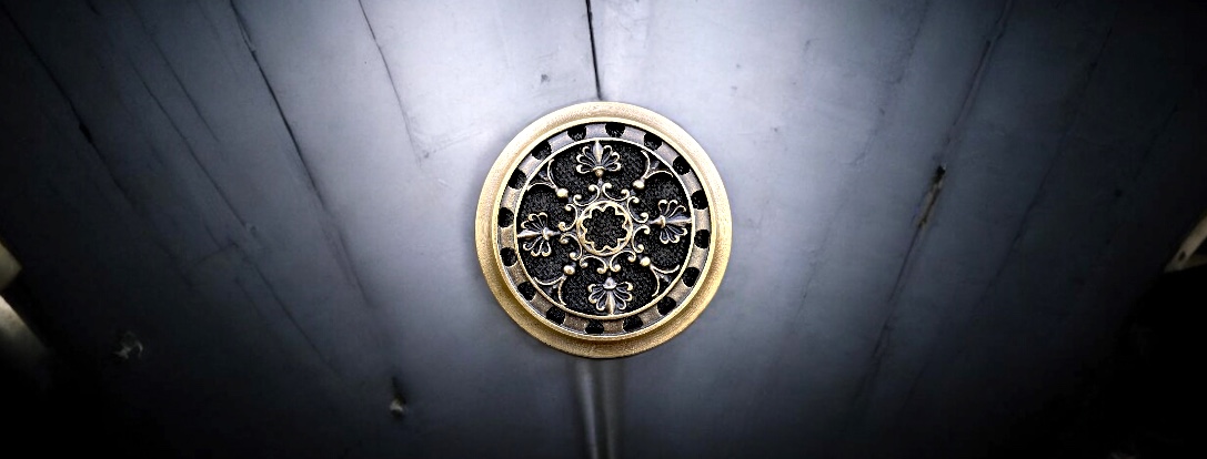 Grilles d'aération de différentes formes, tailles et matériaux