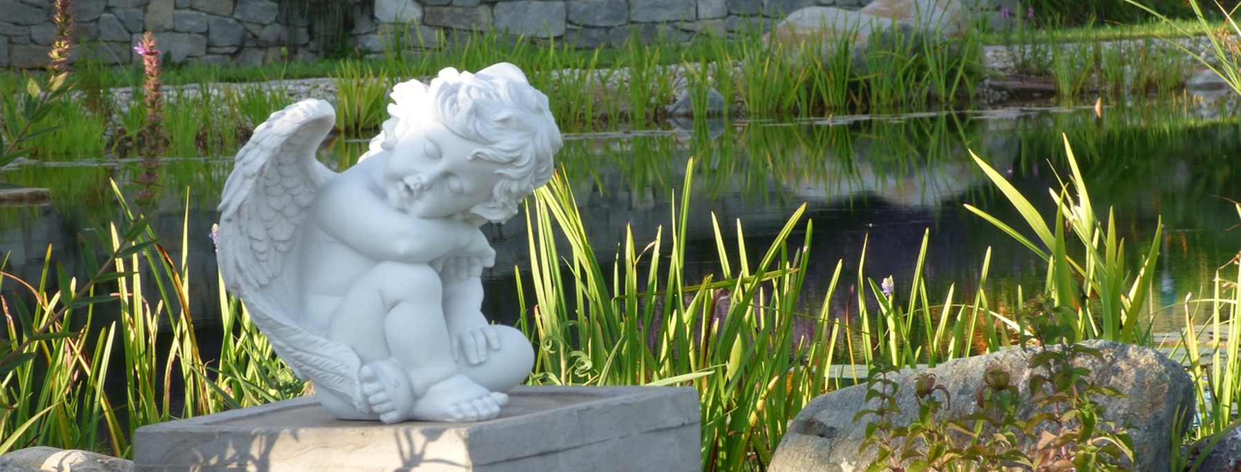 EngelStatuen kaufen? Gartendekoration von Stein und mehr!