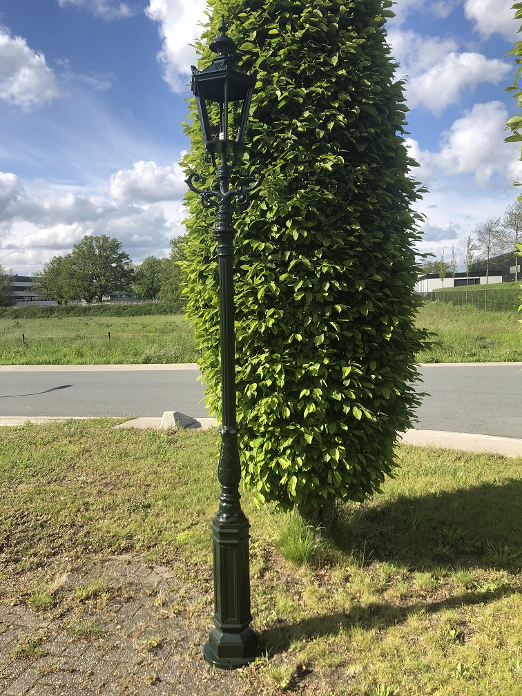 Sfeer geven aan uw tuin en/of oprit met lantaarnpalen