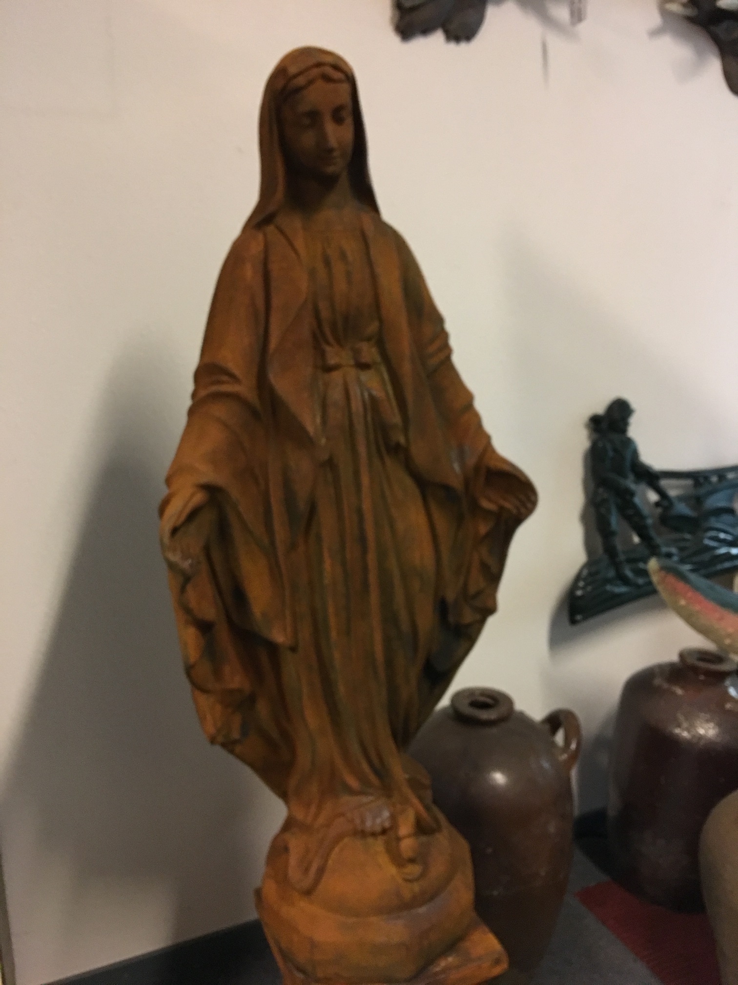 Moeder Maria / Mother Mary, groot vol stenen oxid beeld, PRACHTIG.