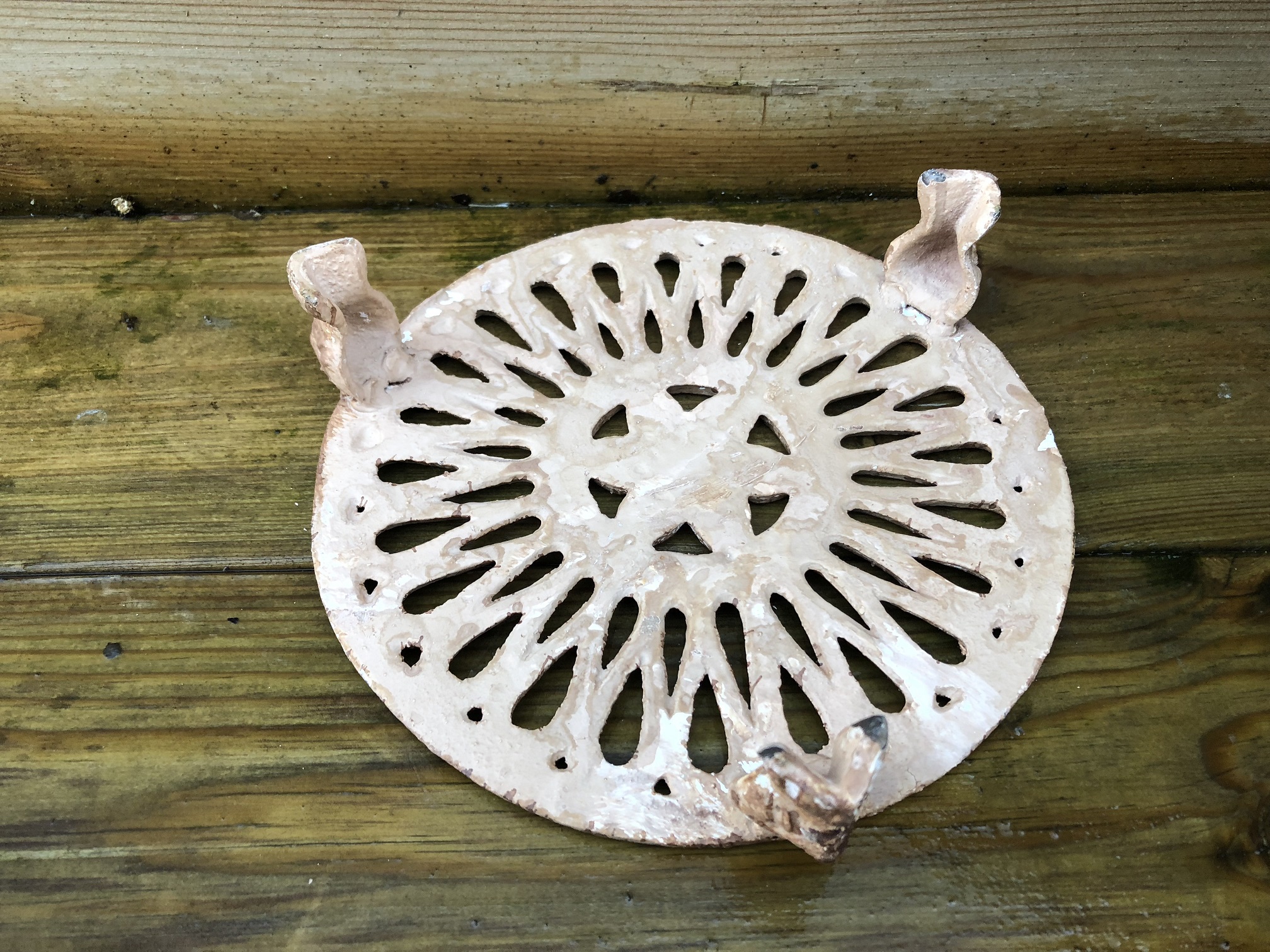 Handgeschmiedeter Untersetzer / Gitter für Pfannen, rund