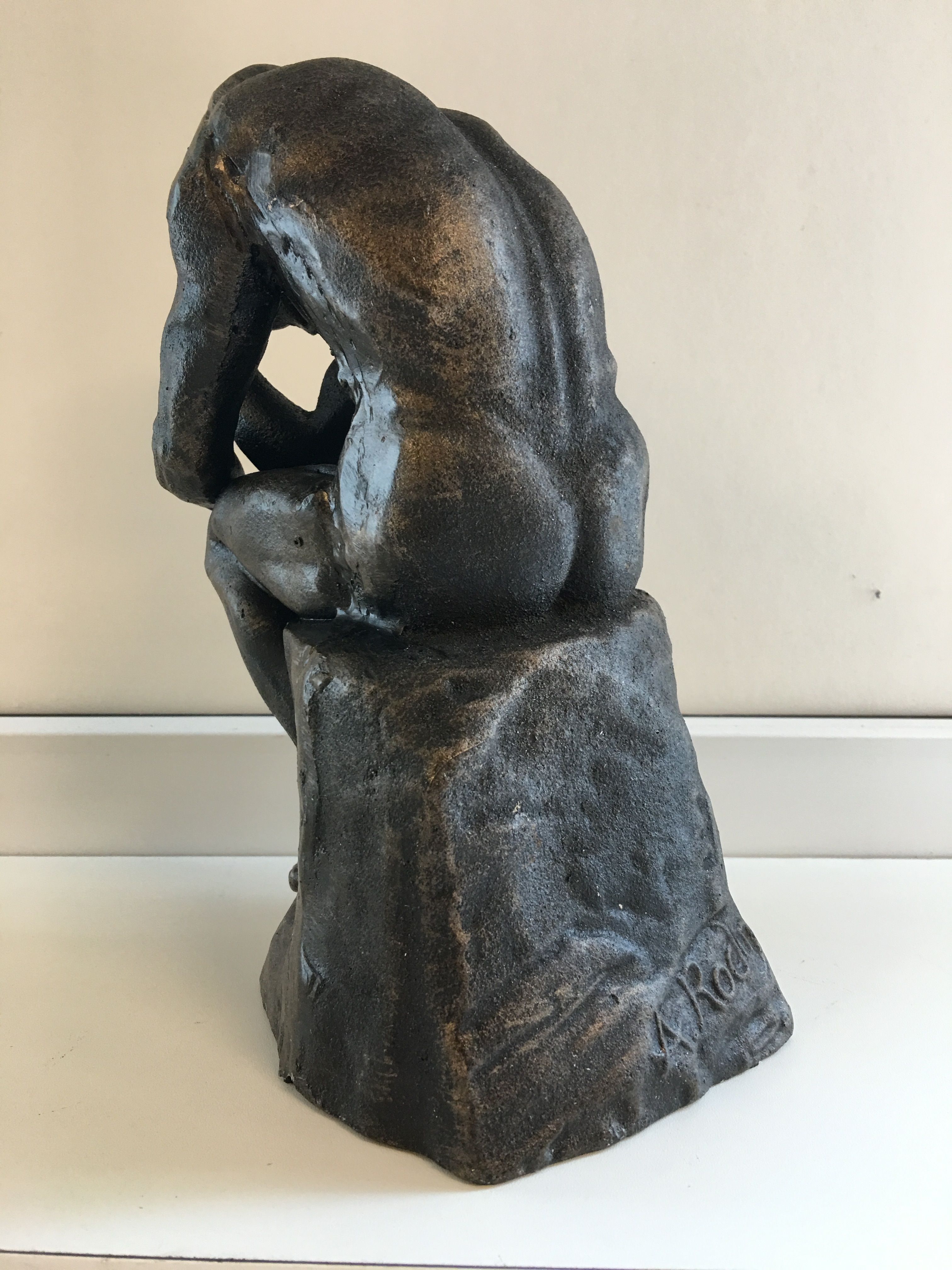 Sculptuur metaal- Bronskleur, de denker