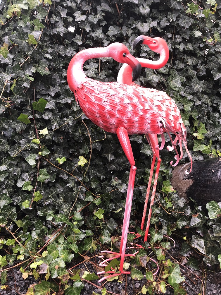 Prachtige set grote forse metalen flamingo, echt een fascinerend kunstwerk, PRACHTIG!!