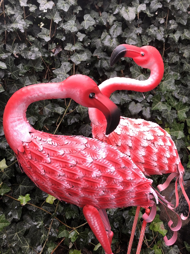 Prachtige set grote forse metalen flamingo, echt een fascinerend kunstwerk, PRACHTIG!!