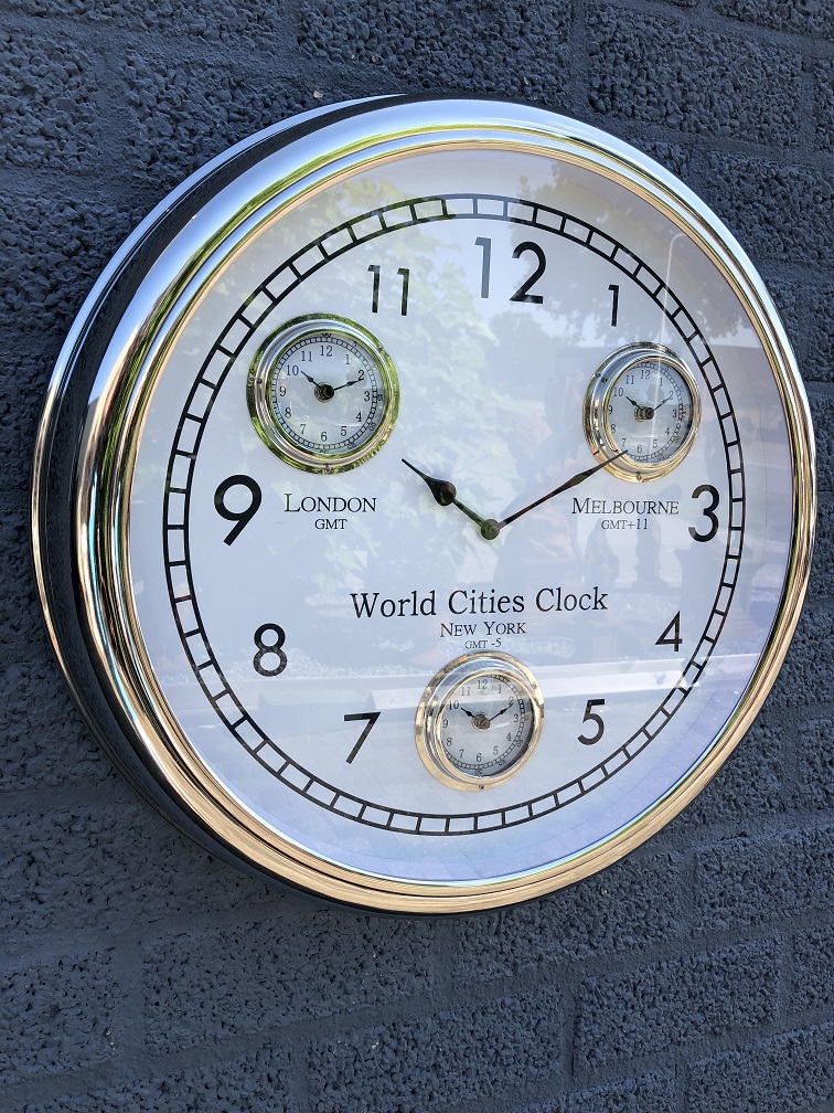 Weltzeituhr, Chromversion mit 4 Uhrwerken, fantastisches Uhrwerk!