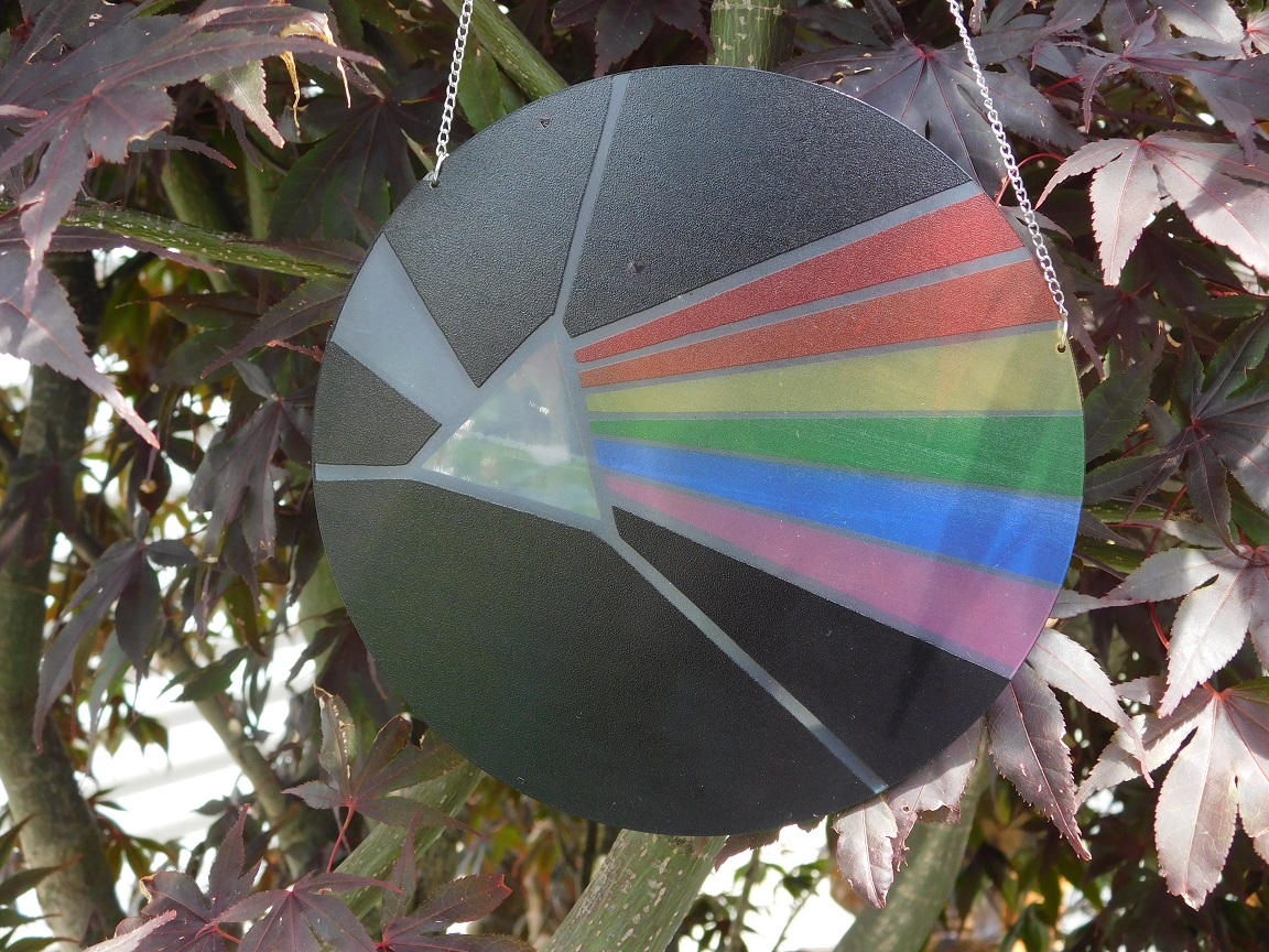 Ornament van een LP logo van Pink Floyd, 'Dark Side of the Moon'