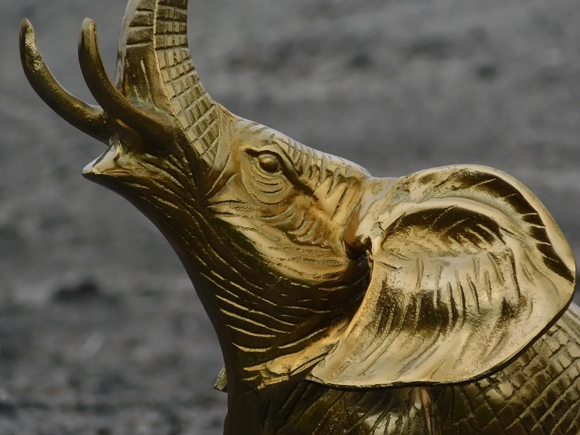 / Aluminiumstatue Elefant, Figur Gold, Tierstatue
