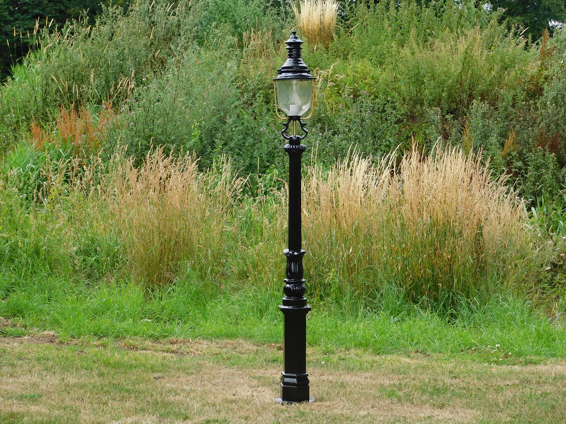 Tuinlantaarn Colmar - zwart - alu - 190cm