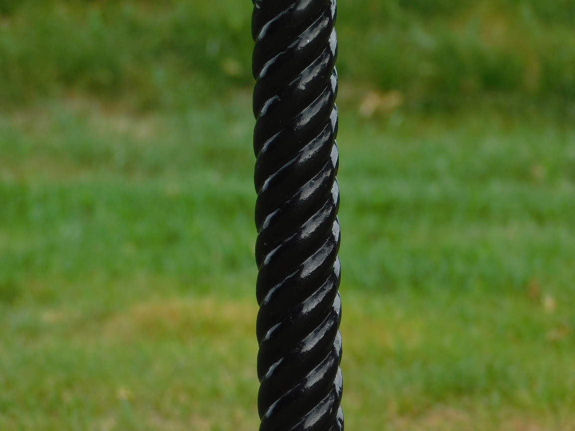Vogelbad op voet, staand, aluminium, sierlijk model