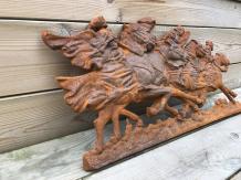 Gietijzeren wandornament - paarden met ruiters - rustiek