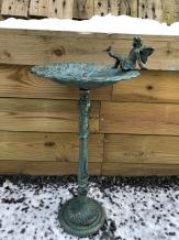 Gusseisernes Vogeltränke, stehend, Vogelbad antik, Gartendekoration
