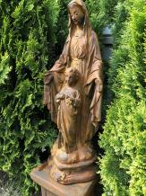 Marie avec l'enfant - statue en pierre - 65 cm - oxyde - en détail