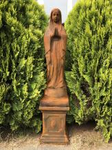 Maria - op sokkel - steen - 129 cm - oxide - gedetailleerd