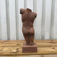 Torse féminin - statue en fonte - 60 cm - rustique