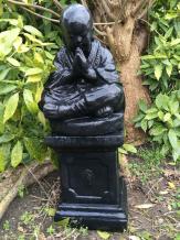 Moine japonais - sur socle - pierre - 90 cm - noir
