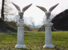 Satz von 2 Adler - auf Sockel - Stein - 130 cm - klassisch