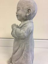 Moine Shaolin - en prière - statue en pierre - 24 cm - classique