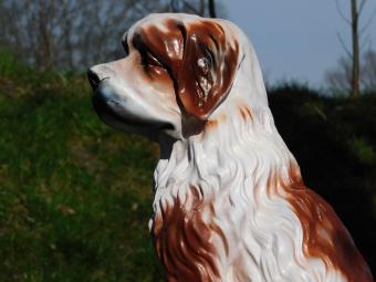 Sint-bernard - hond - polystone beeld - 76 cm - wit/bruin