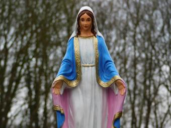 Maria - Polystone-Statue - 40 cm - in Farbe und Detail