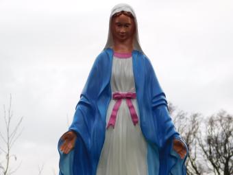Maria - Polystone-Statue - 90 cm - in Farbe und Detail