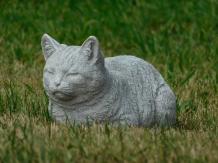 Liegende Katze - Tierstatue aus Stein - 33 cm - klassisch