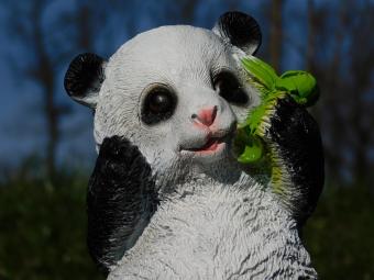 Panda assis - statue en polystone - 30 cm - en couleur