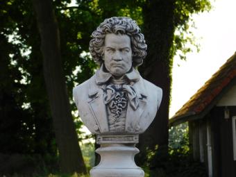 Beethoven - socle rond - pierre - 76 cm - détaillé