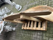 Grand banc en tronc d'arbre, robuste à partir de troncs d'arbres épais, unique