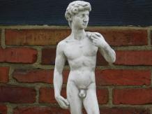 David op sokkel - steen - 105 cm - klassiek wit met grijs