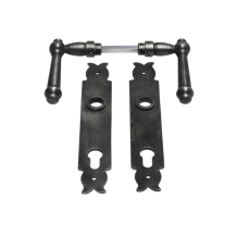 Set huisdeurbeslag - gietijzer - PC92 platen en klinken - klassiek