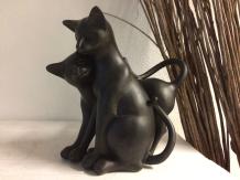 Satz von 2 spielenden Katzen, polystein