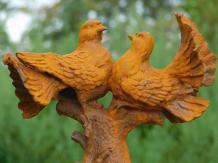 Paire de pigeons sur souche d'arbre - statue en fonte - 28 cm - oxyde