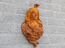 Wanddekoration aus Gusseisen - Frauenkopf - rustikal