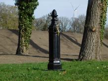 Wasserspender / Wasserhahn Aluminium schwarz