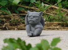 Gargoyle - draak - beeldje van steen