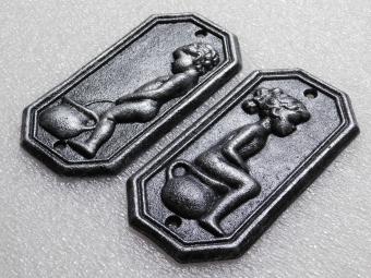 Plaques de toilettes en fonte – homme et femme – aspect argent vieilli – lot de 2