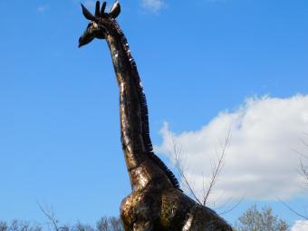 Giraffe 'Loa' - handgefertigt aus Afrika - schwarz mit Gold