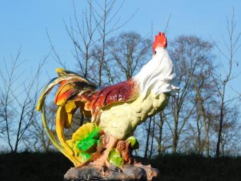 Hahn - Polystone-Statue - 60 cm - in Farbe und Detail