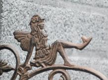 Anhänger aus Gusseisen - Engel - rustikal - dunkelbraun