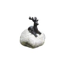 Hert - op kei - gietijzeren beeld - 13 cm - bruin/zwart