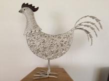 Coq - statue en métal - 62 cm - blanc rustique - en détail