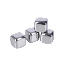 Herbruikbare ijsblokjes - RVS - stijlvol in drankjes als whisky en meer