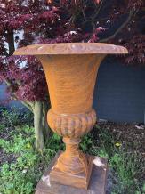 Gartenvase aus Gusseisen, großer Blumentopf, klassisch