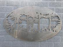 Wanddekoration aus Metall - Hirsch im Wald - Silhouette - oval