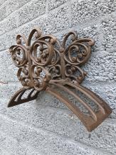Butterfly – Gartenschlauchhalter aus Gusseisen – braun