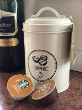Mooi decoratief opbergblik voor koffie