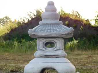 Einmalig: Japanische Gartenlaterne – 55 cm – Stein