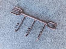 Garderobengabel, Gusseisen, braun
