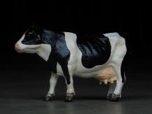 Vache - statue en métal - 21 cm - en couleur - détaillée